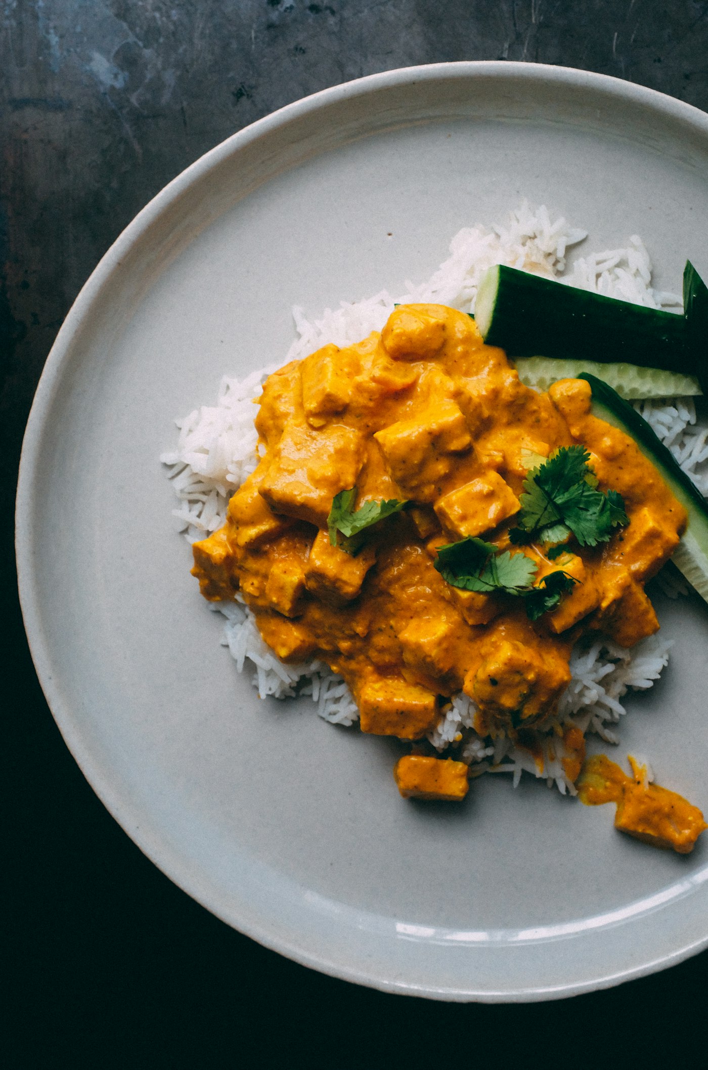 A rich curry